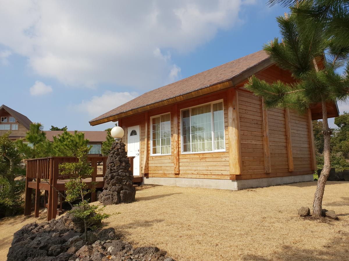 Jeju Bille Log Pension Seogwipo Eksteriør billede